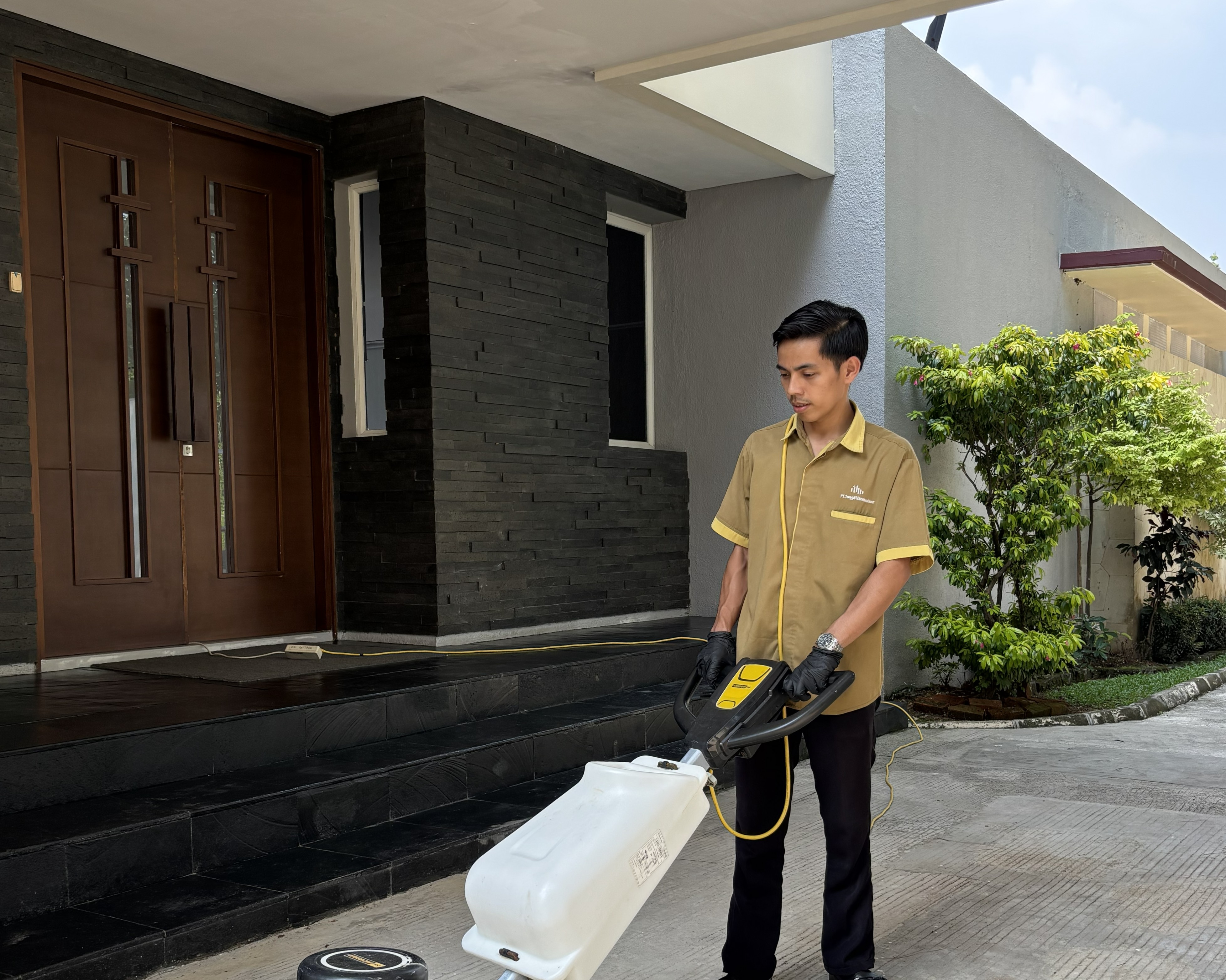 Paket Harian